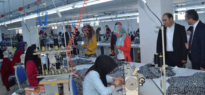 Kılağuz'dan tekstil fabrikasına ziyaret