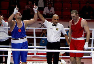 Ali Eren Demirezen yarı finalde
