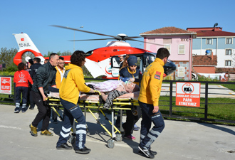 Ambulans helikopter Salih dede için havalandı
