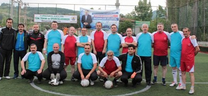 Alaçam şehit Necmettin Torun futbol turnuvası başladı