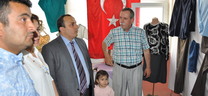 Öğrencilerin el emekleri görücüye çıktı