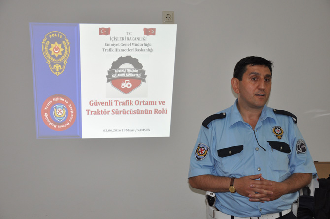 Traktör sürücülerine seminer verildi