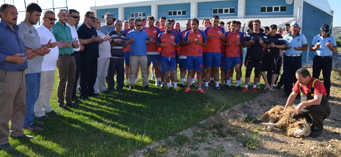 Ladikspor sezonu açtı