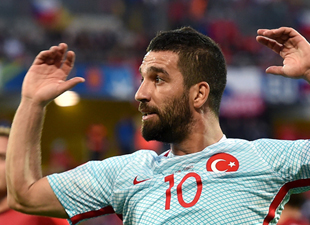 Arda Turan Çizme yolcusu mu ?