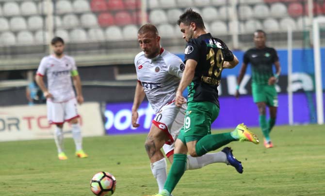 Akhisar Belediyespor: 0 - Gençlerbirliği: 0