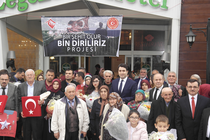 Ayvacık’ta “Bir Şehit Olur Bin Diriliriz” projesi