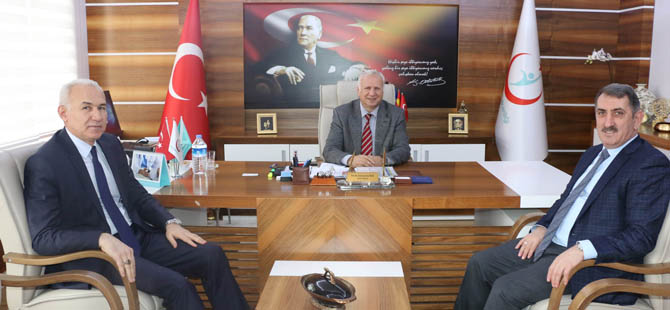 AK Parti Samsun Milletvekili Fuat Köktaş, Samsun Kamu Hastaneleri Birliği'ni ziyaret etti.