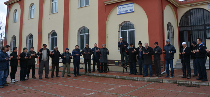 OSMANLI HAT SANATLI CAMİİ DUALARLA AÇILDI