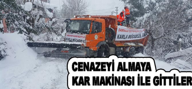 Alçam'da cenaze evinin yolunu kar makinaları ile açtılar