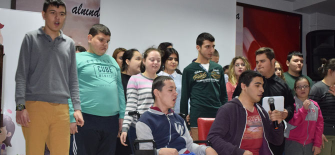 Samsun'da 'Melek Yüzler' için kutlama