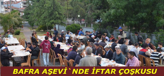 Bafra Aşevi`nde iftar