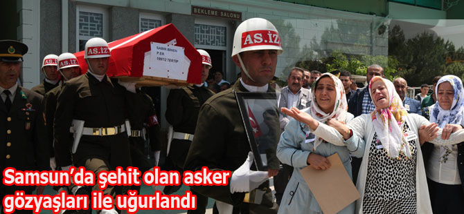 Samsun'da devrilen araçta şehit olan asker ebediyete uğurlandı