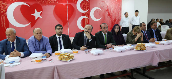 MHP'liler iftarda buluştu