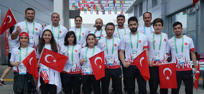 Badminton Milli Takımı hazırlıklarını tamamladı