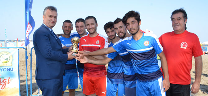 PLAJ FUTBOLUNDA KAZANAN  19 MAYIS BELEDİYESPOR