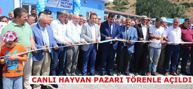 Canlı hayvan pazarı törenle açıldı