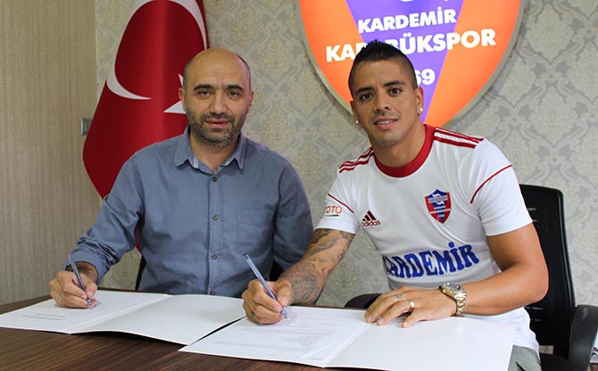 İbanez Karabükspor'da