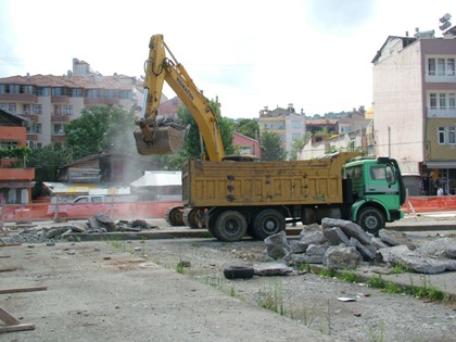 Alaçam Pazar Yeri İnşaatı Başladı