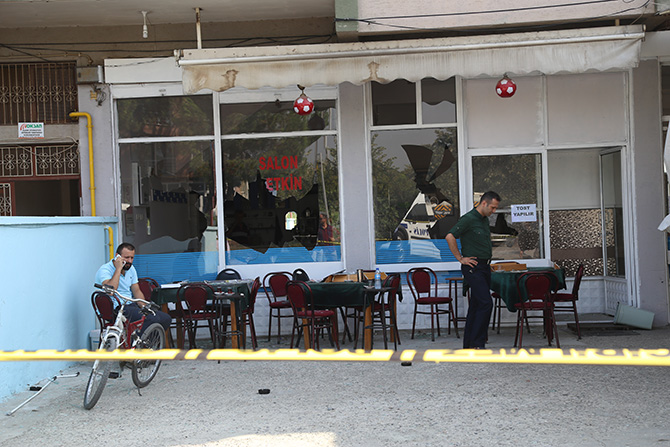 Kahvehaneye pompalı saldırı
