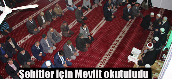 Şehitler için Mevlit okutuludu