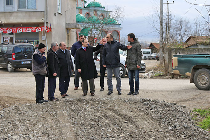 BAŞKAN ŞAHİN, YOL ÇAKILLAMA ÇALIŞMALARINI İNCELEDİ