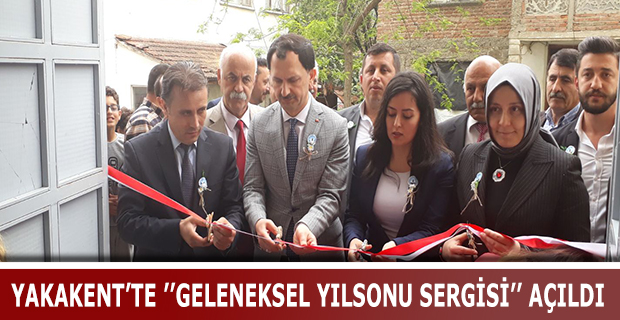 Yakakent'te ''Geleneksel Yılsonu Sergisi'' Açıldı