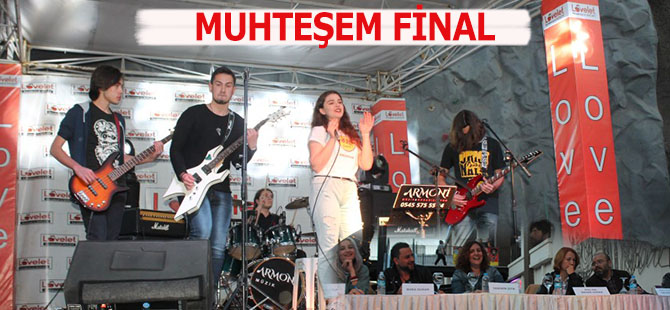 Müzik Yarışmasında Muhteşem Final