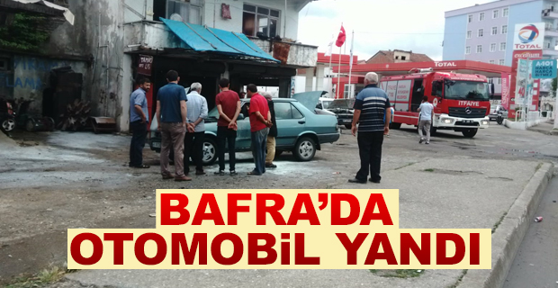 Bafra'da Otomobil Yandı