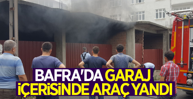 Bafra'da Garajda Araba Yandı