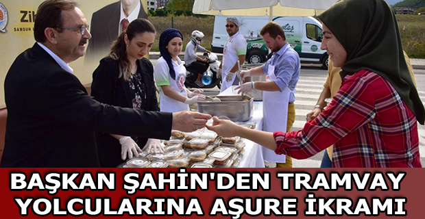 Başkan Şahin’den Tramvay Yolcularına Aşure İkramı