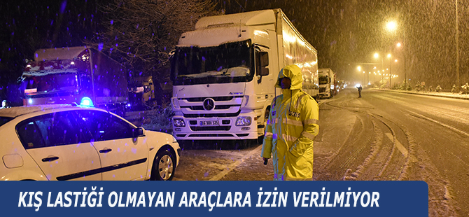 Samsun'da Aşırı Yağan Kar Sonrası Kar Lastiği Kontrolleri