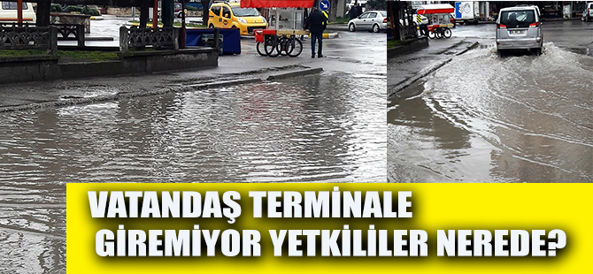 Bafra’da Terminal Girişini Su Bastı