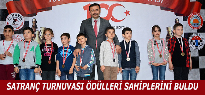 SATRANÇ TURNUVASI ÖDÜLLERİ SAHİPLERİNİ BULDU