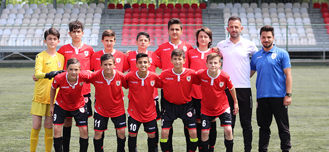 Yılport Samsunspor U13 – Karasamsunspor U13: 10 - 0