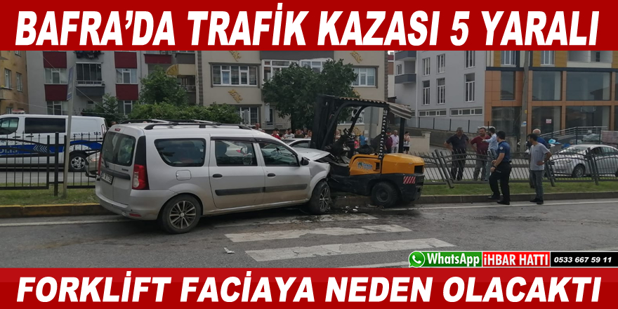 Bafra'da Trafik Kazası : 1'i bebek 5 yaralı