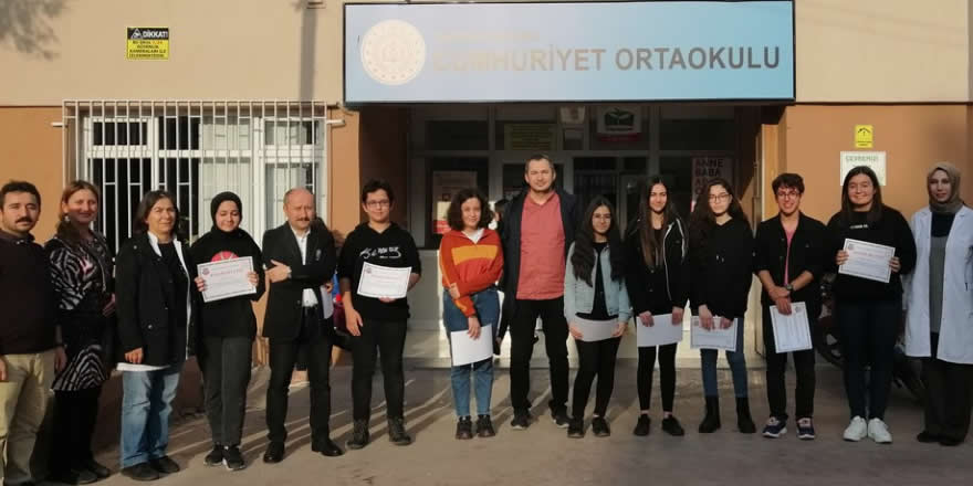 Cumhuriyet Ortaokulu eski Öğrencilerinden Anlamı Ziyaret