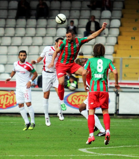 SAMSUNSPOR: 0 - KARŞIYAKA: 0