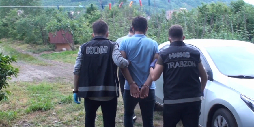 Trabzon'da Uyuşturucu Tacirleri Kıskıvrak Yakalandı