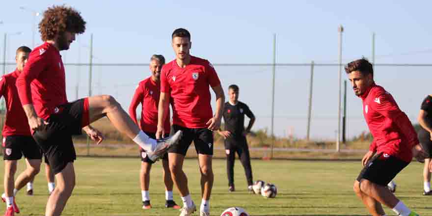 Samsunspor Bolu'da İlk İdmanını Gerçekleştirdi