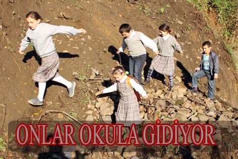 Bu Çocuklar Okula Gitmeye Çalışıyor