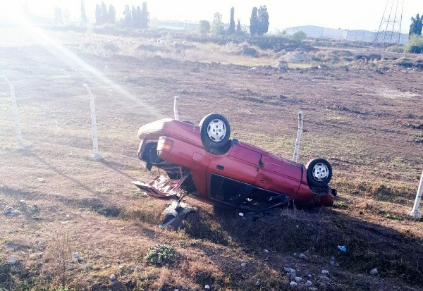 SAMSUN'DA OTOMOBİL ŞARAMPOLE YUVARLANDI: 1 YARALI