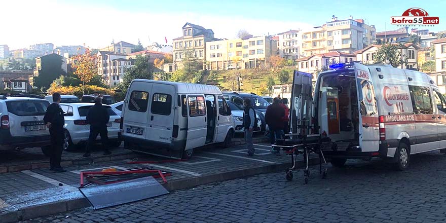 Trabzon'da direksiyon başında fenalaşınca yayaya çarptı