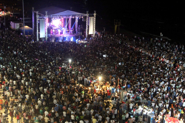 Soner Sarıkabadayı Samsun'u Çoşturdu