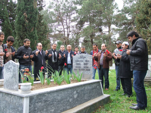 1930 BAFRASPOR KULÜBÜ MERHUM HOCALARINI UNUTMADI