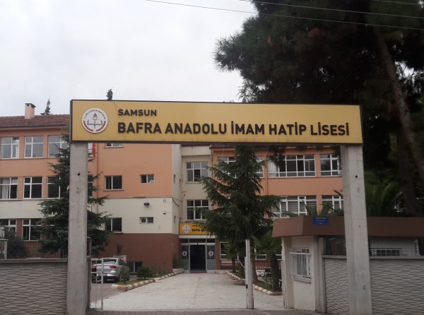 Bilgi Yarışmasında Bafra Anadolu İmam-Hatip Lisesi 1.oldu.