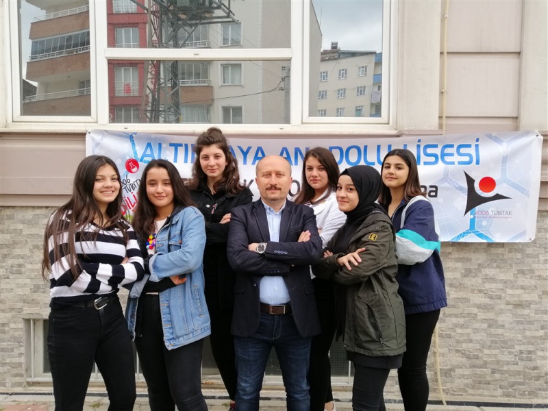 Bafra Altınkaya Anadolu`dan Lisesi Tubitak Bilim Fuarı
