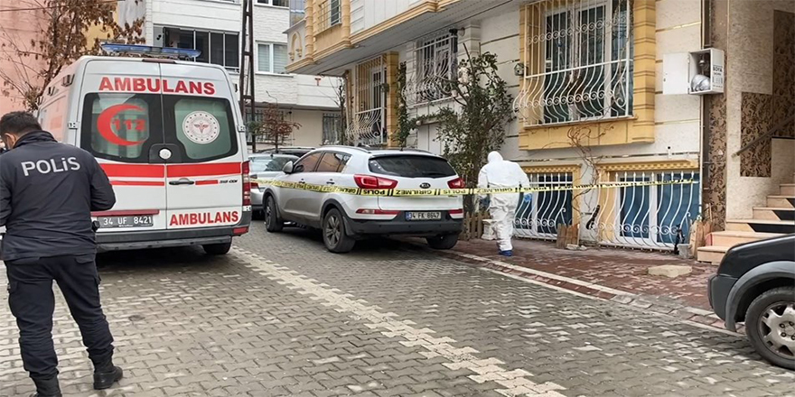 YAŞLI KADIN EVİNDE ÖLÜ BULUNDU