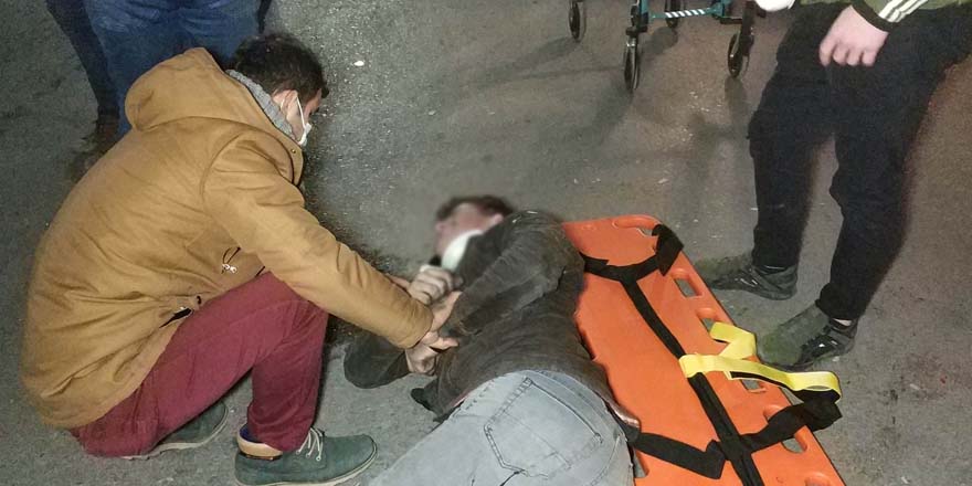 Tekkeköy'de Otomobil ile motosikletin çarpıştığı kaza kamerada