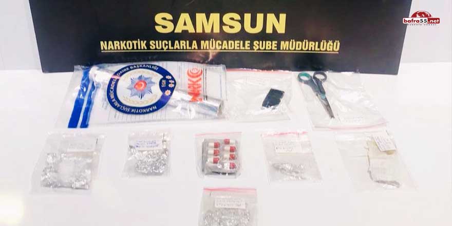 Samsun'da uyuşturucu madde satışı yapan 2 kişi gözaltında