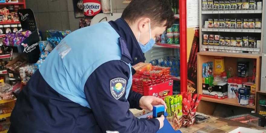 Yakakent zabıtadan market denetimi